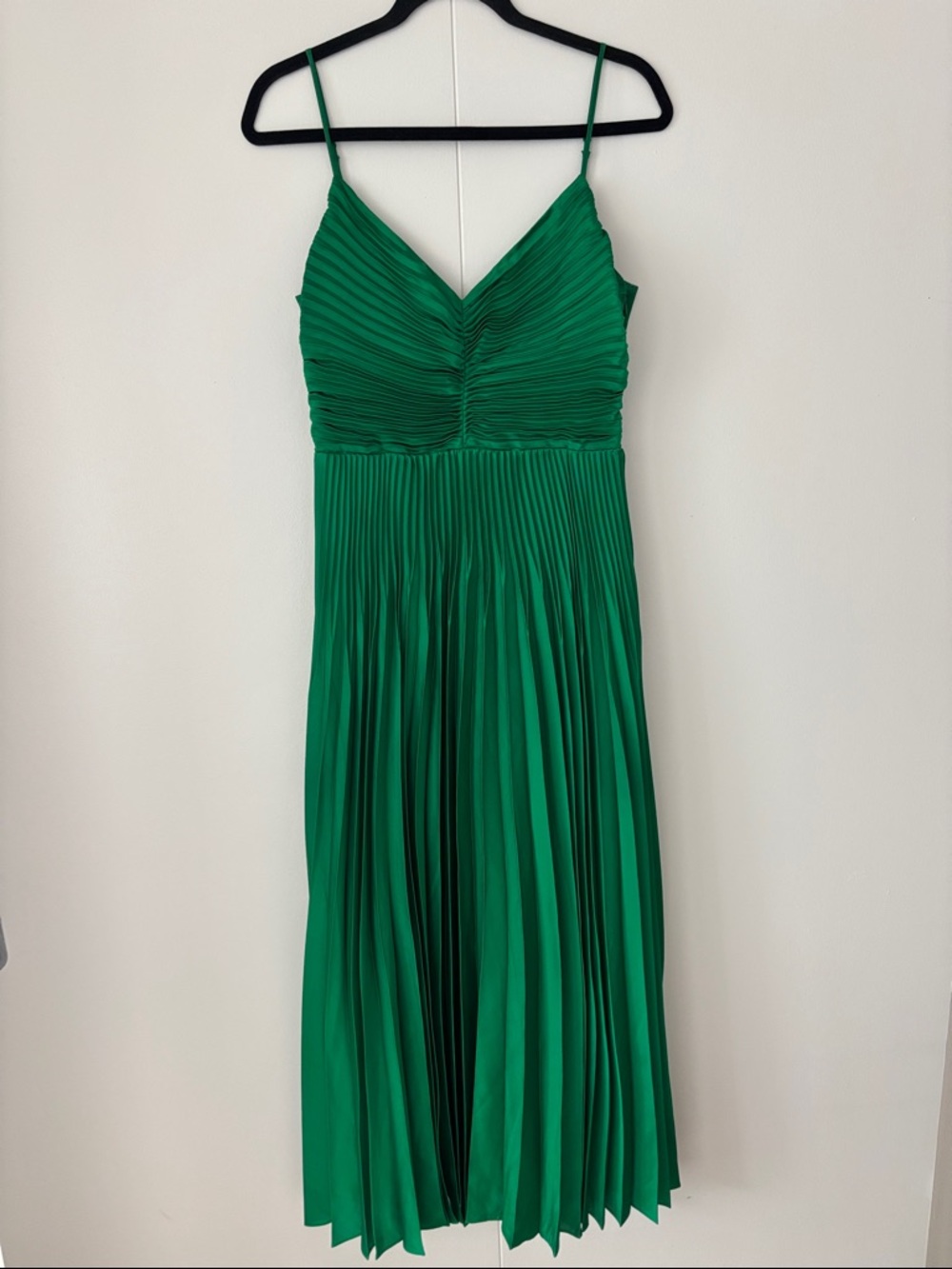 Club Monaco Emerald Green Pleated Midi Dress